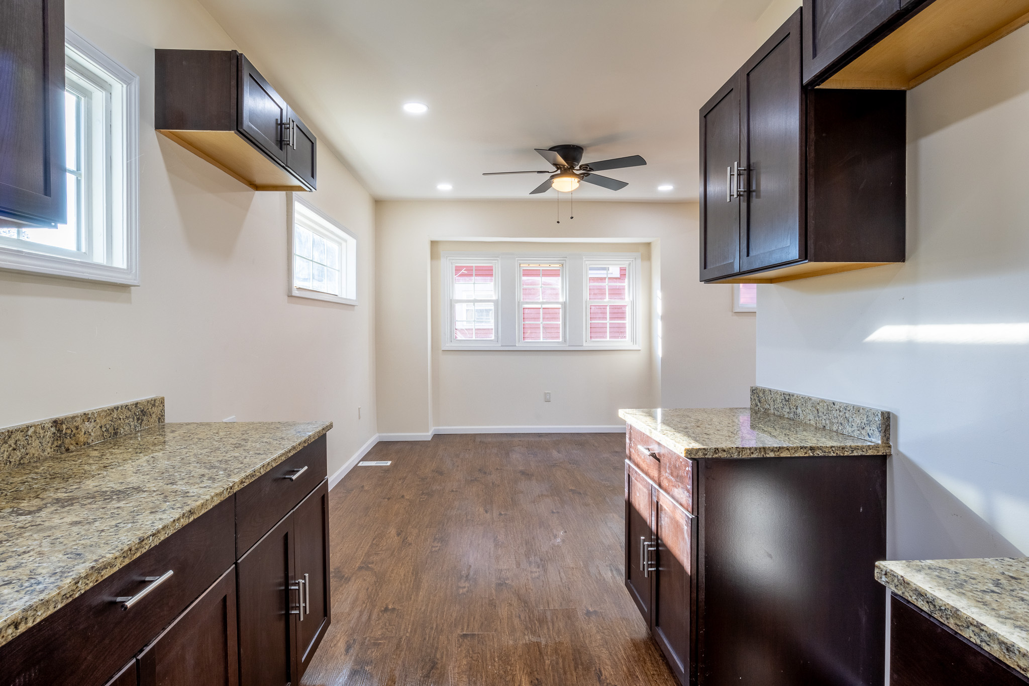 607 East 30th Street Indianapolis, IN 46205 - Photo 11 of 36