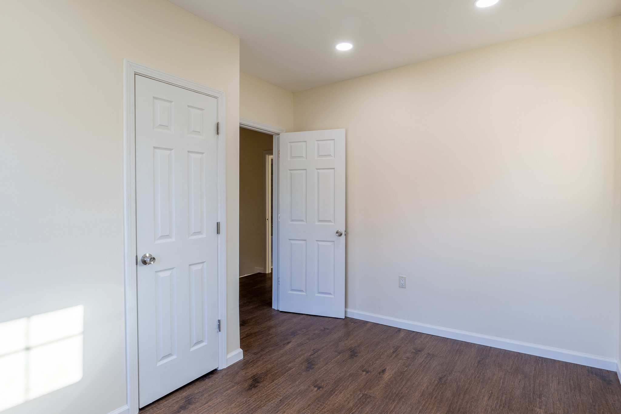 607 East 30th Street Indianapolis, IN 46205 - Photo 20 of 36