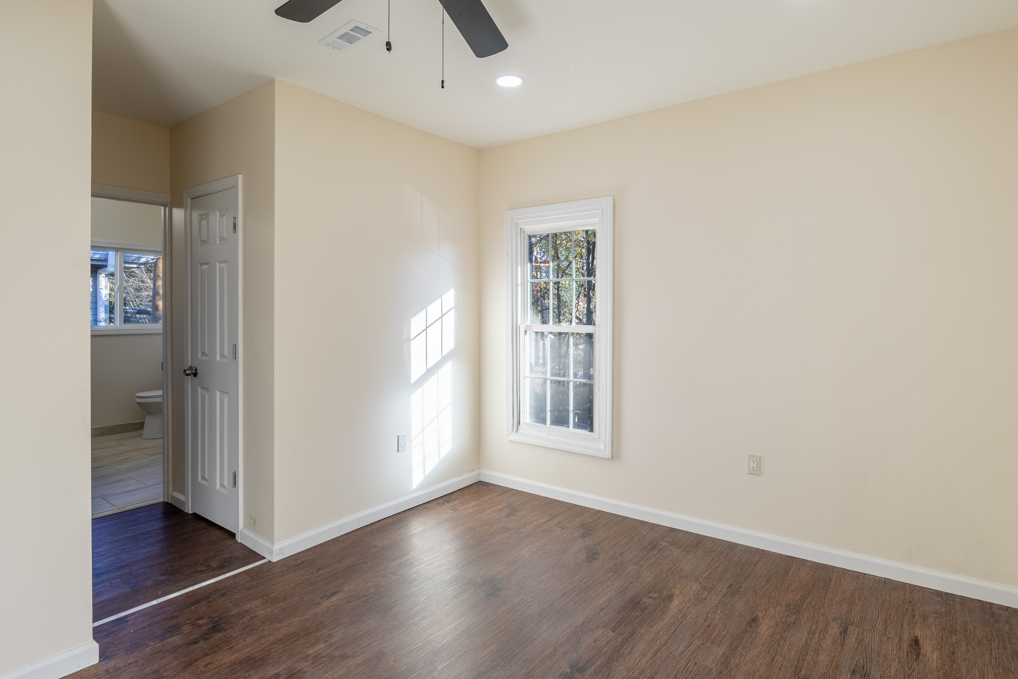 607 East 30th Street Indianapolis, IN 46205 - Photo 21 of 36