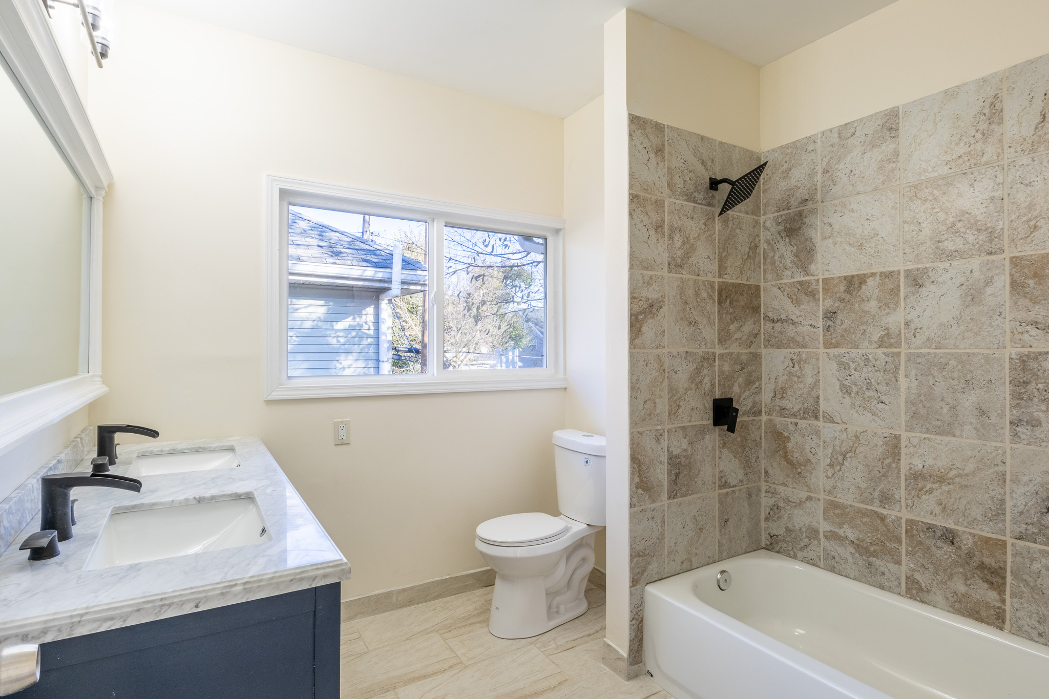 607 East 30th Street Indianapolis, IN 46205 - Photo 24 of 36