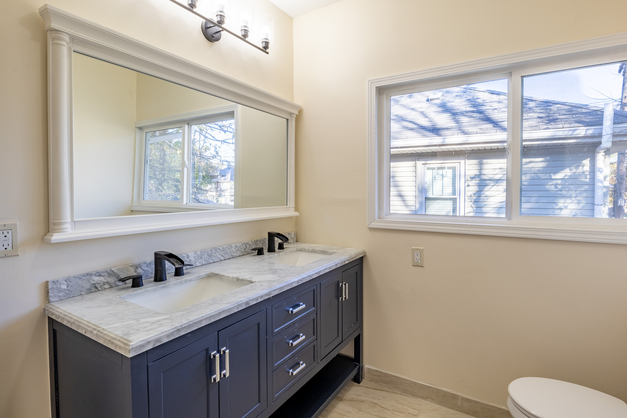 607 East 30th Street Indianapolis, IN 46205 - Photo 25 of 36