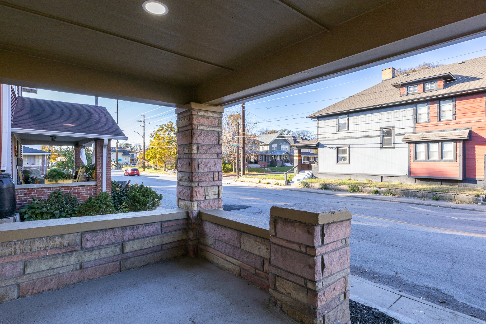 607 East 30th Street Indianapolis, IN 46205 - Photo 4 of 36