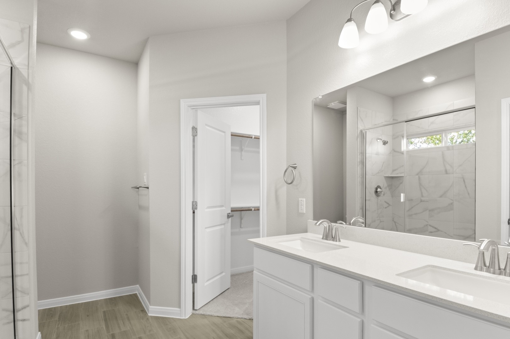 108 Outlaw Drive Jarrell, TX 76537 - Photo 10 of 17 a bathroom with a sink and a mirror