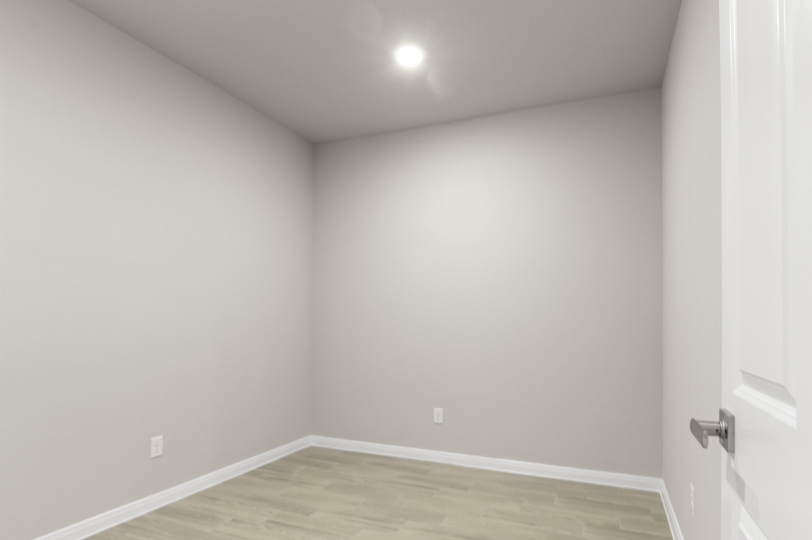 108 Outlaw Drive Jarrell, TX 76537 - Photo 8 of 17 a view of an empty room