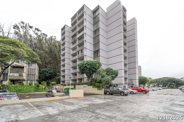 $2,500 | 95-014 Waihonu Street, Unit D801, Mililani, HI 96789