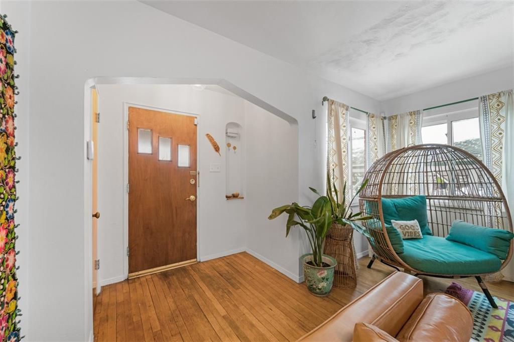 105 Delafield Road Pittsburgh, PA 15215 - Photo 3 of 33 Gallery Image 3