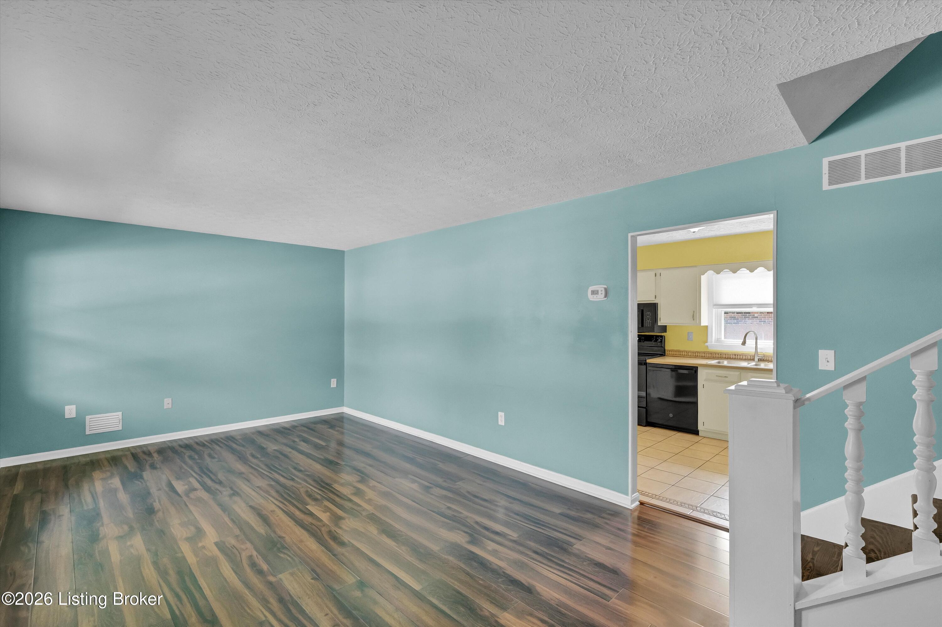 3600 Locklee Road Louisville, KY 40214 - Photo 9 of 52 02-3600 Locklee Rd