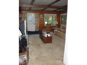 167 Cottage Road Manchester, NH 03103 - Photo 5 of 12 Gallery Image 5