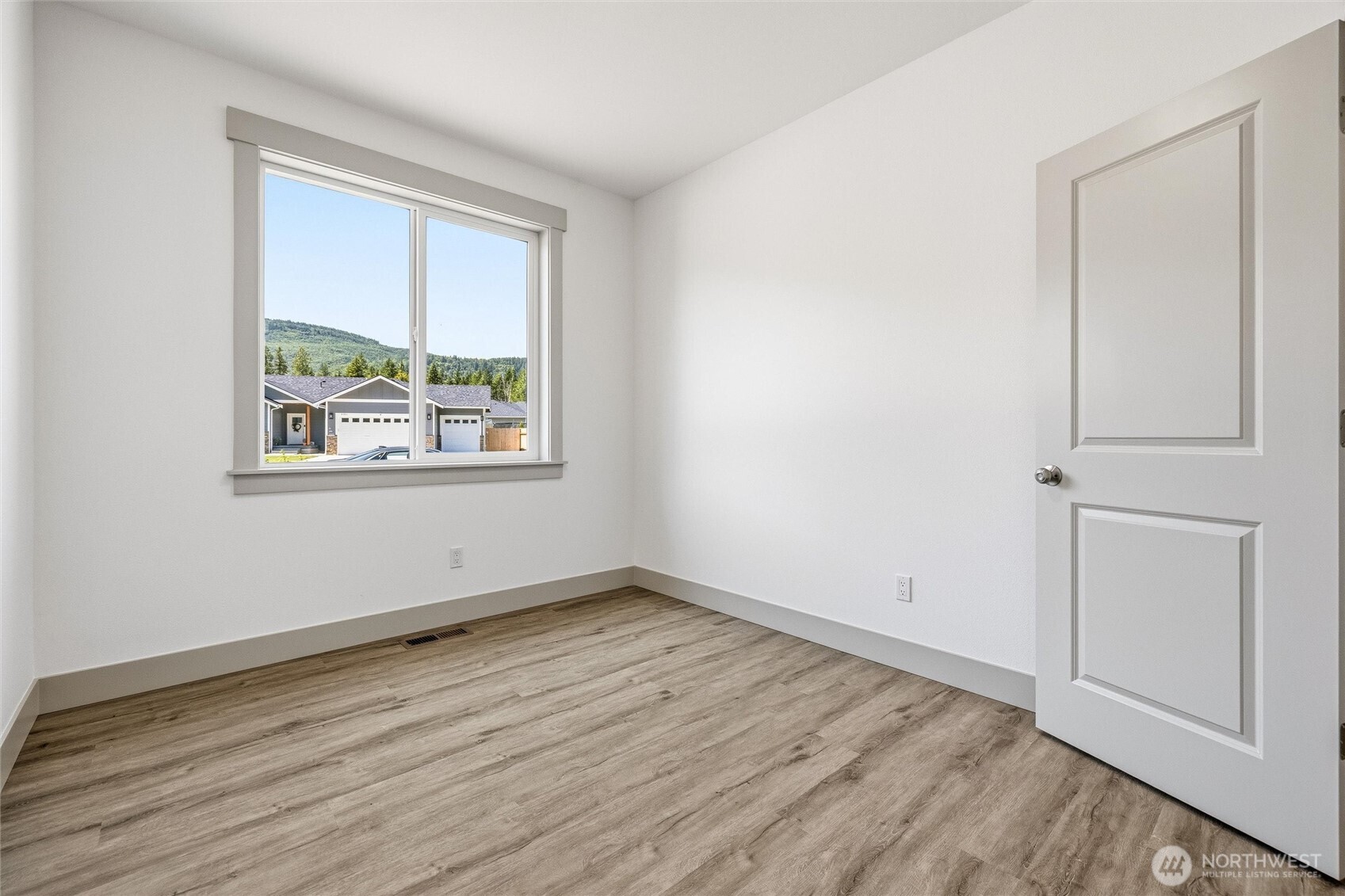 6522 Watson Loop Maple Falls, WA 98266 - Photo 19 of 29