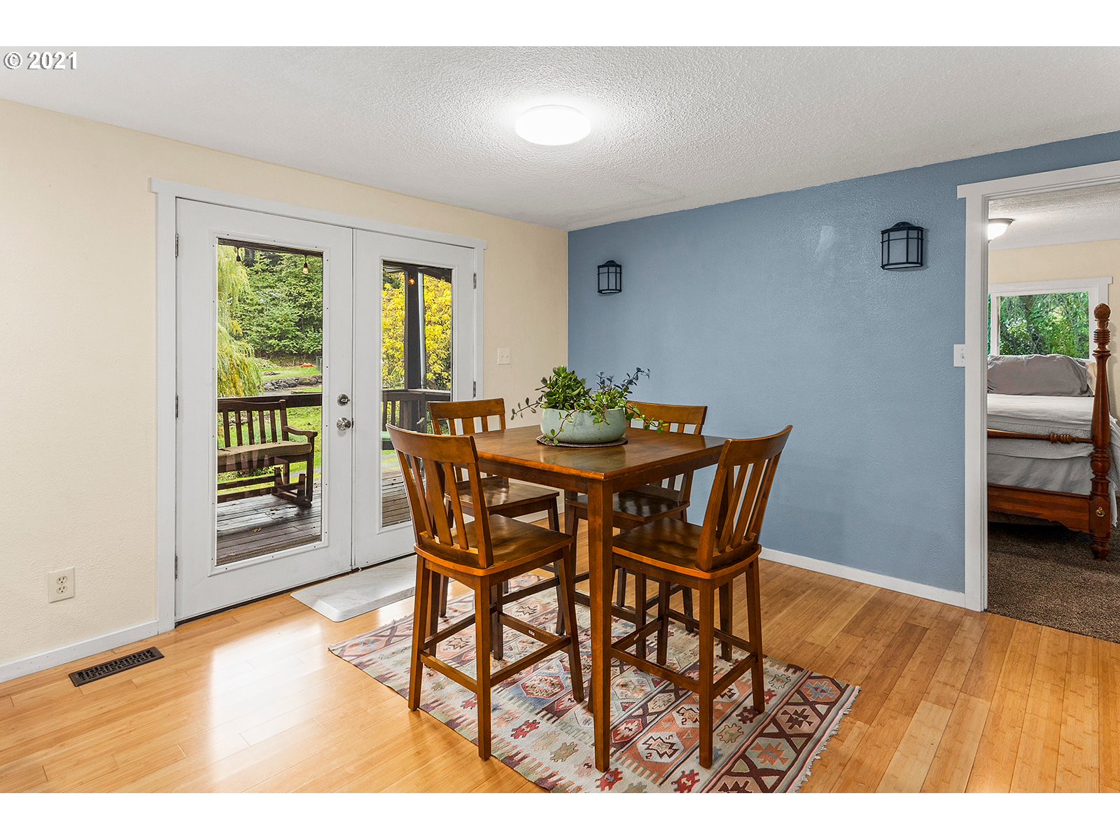305 Southwest Attwell Road Stevenson, WA 98648 - Photo 14 of 32 Gallery Image 14