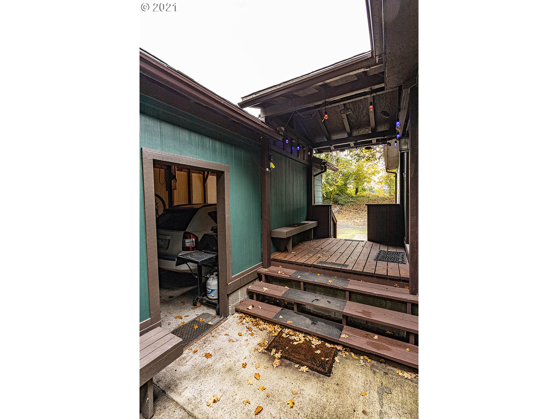305 Southwest Attwell Road Stevenson, WA 98648 - Photo 7 of 32 Gallery Image 7