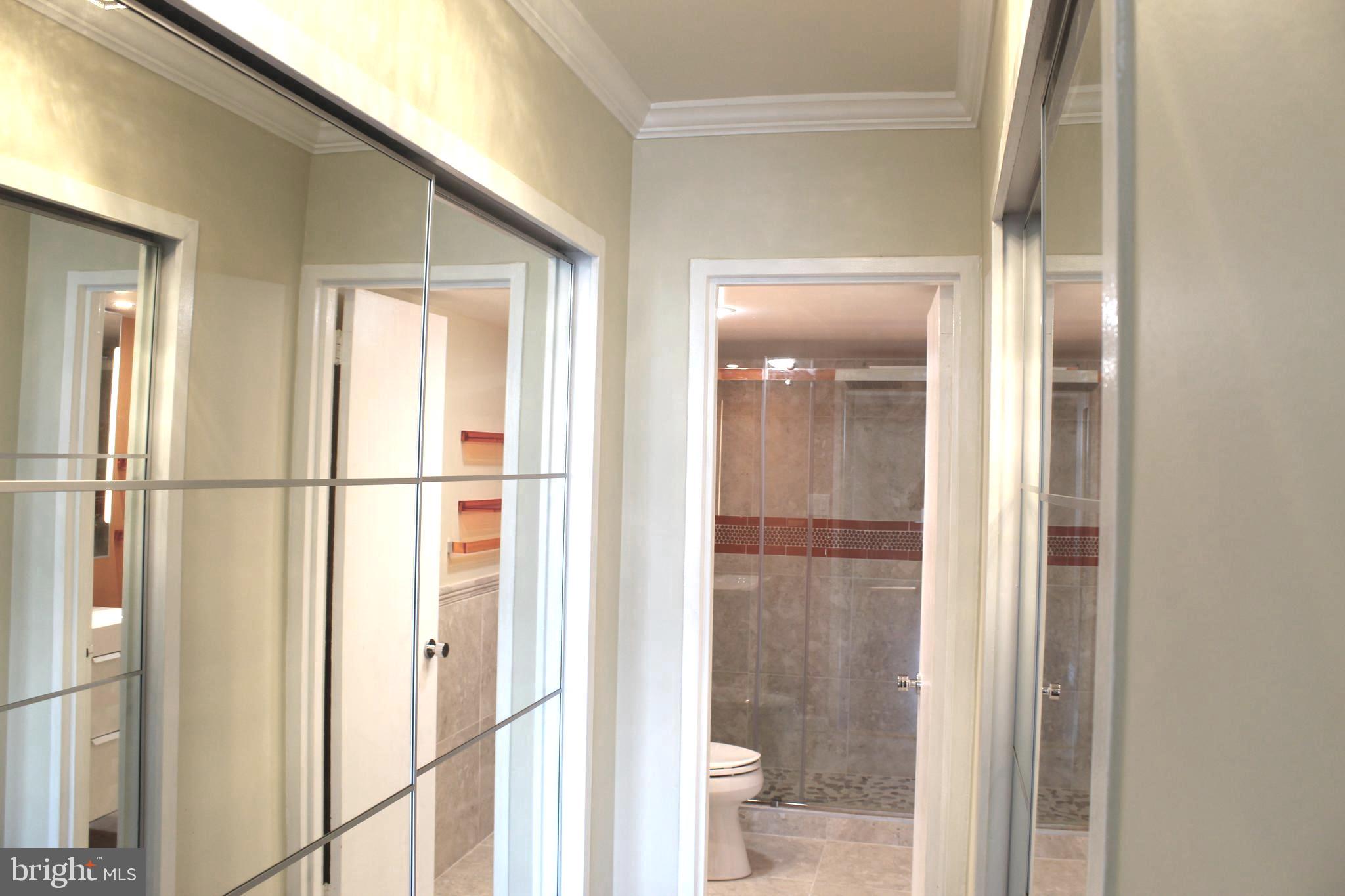 5101 River Road, Unit 1815 Bethesda, MD 20816 - Photo 18 of 35 Bathroom 1
