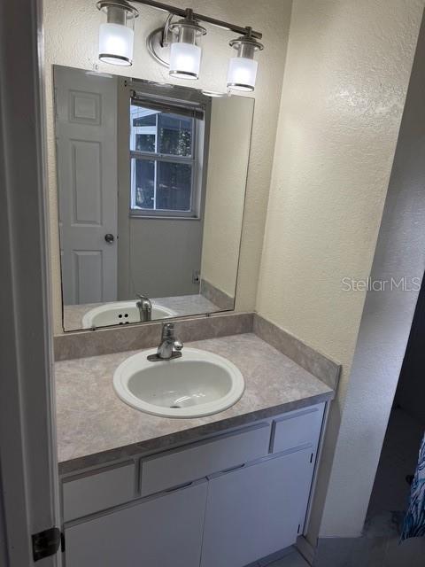 911 Valmar Street Brandon, FL 33511 - Photo 10 of 31