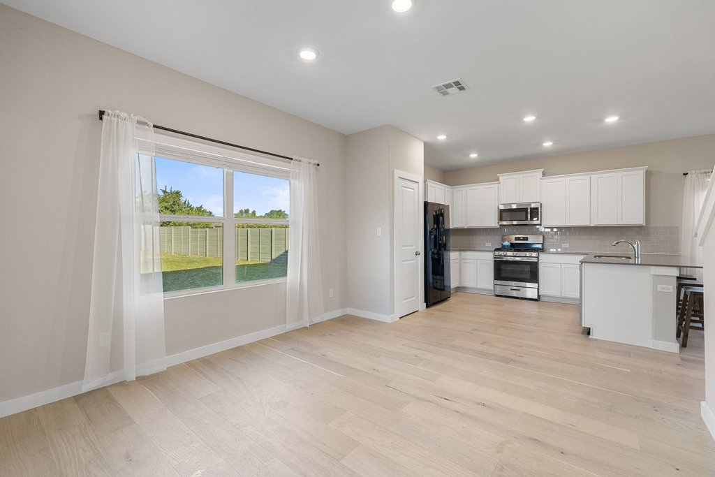 440 Clear Springs Road Georgetown, TX 78628 - Photo 14 of 31