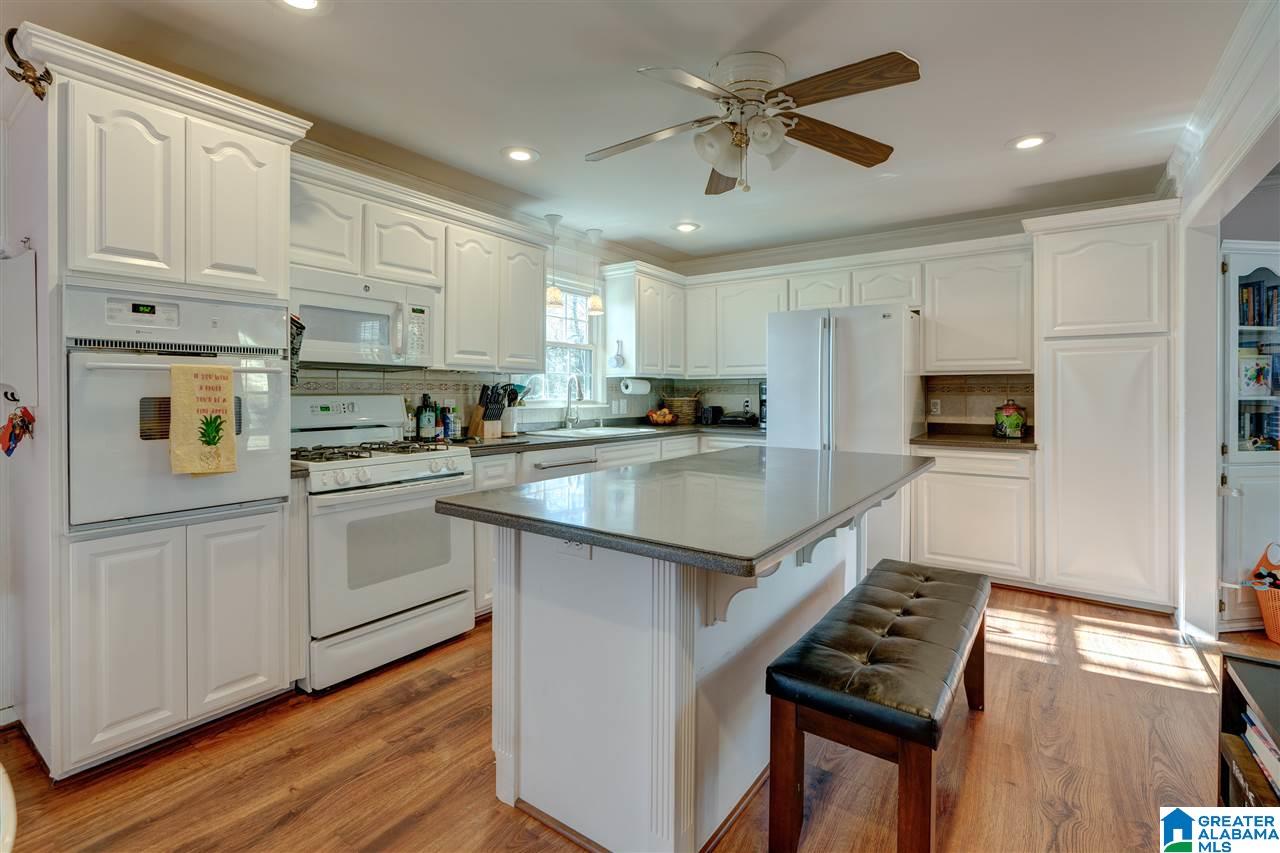 5829 Southhall Road Birmingham, AL 35213 - Photo 8 of 31
