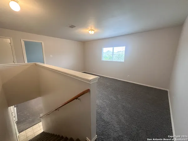 $1,695 | 9714 Ceremony Cove, San Antonio, TX 78239