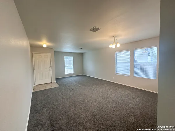 $1,695 | 9714 Ceremony Cove, San Antonio, TX 78239