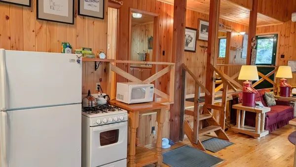 $800,000 | 8884 Raps Road, Cook, MN 55723