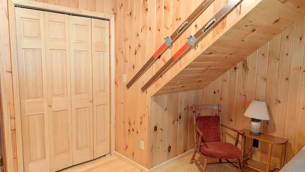 $800,000 | 8884 Raps Road, Cook, MN 55723