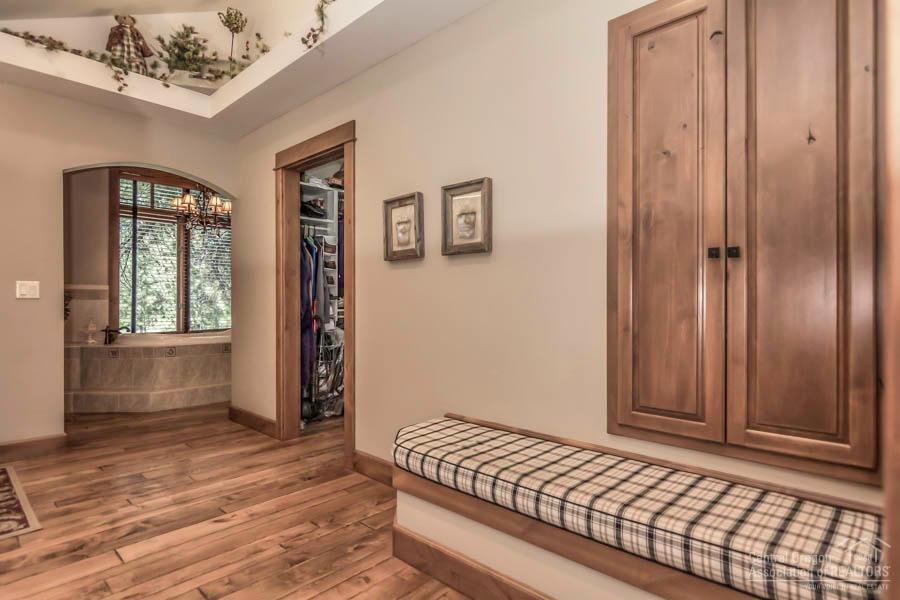 60790 Currant Way Bend, OR 97702 - Photo 10 of 24 Additional Photo