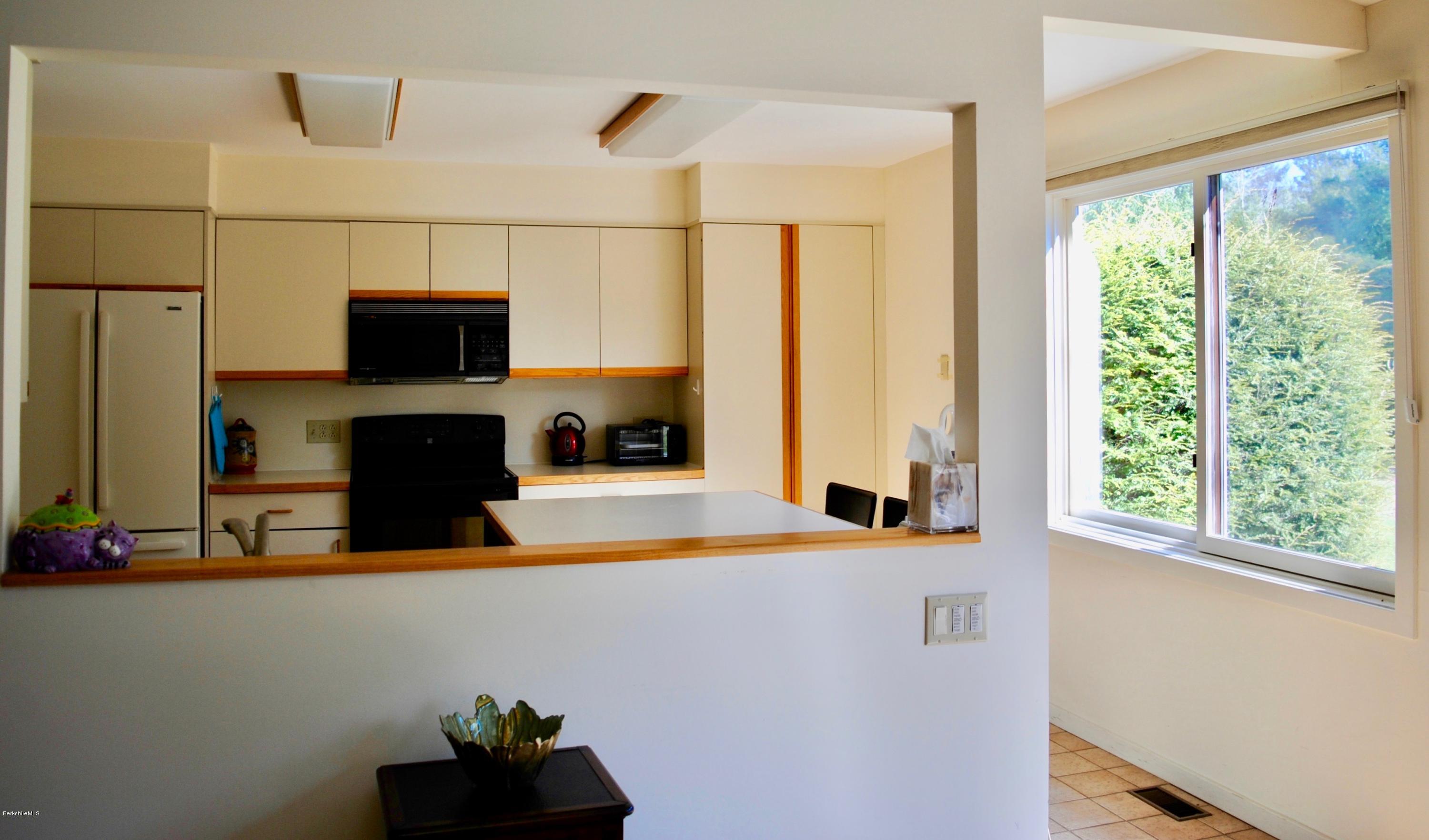 19 Hawthorne Road, Unit 11A Stockbridge, MA 01240 - Photo 13 of 29 Looking to Kitchen