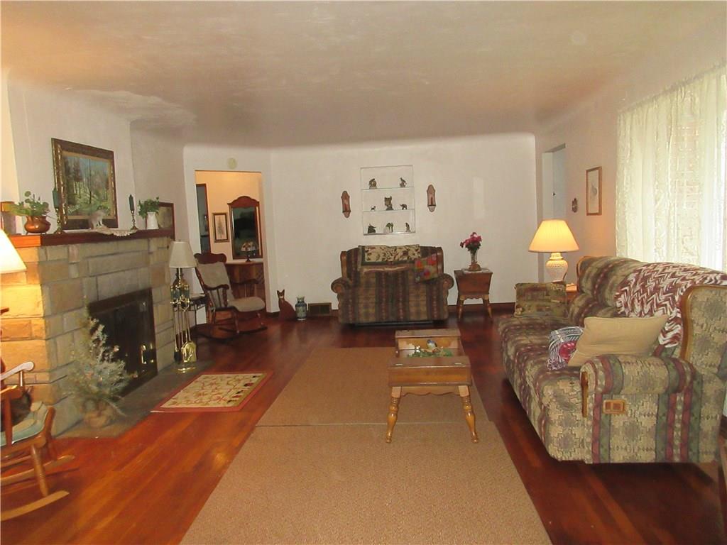 3842 Dickey Road Gibsonia, PA 15044 - Photo 3 of 23 Living Room with fireplace