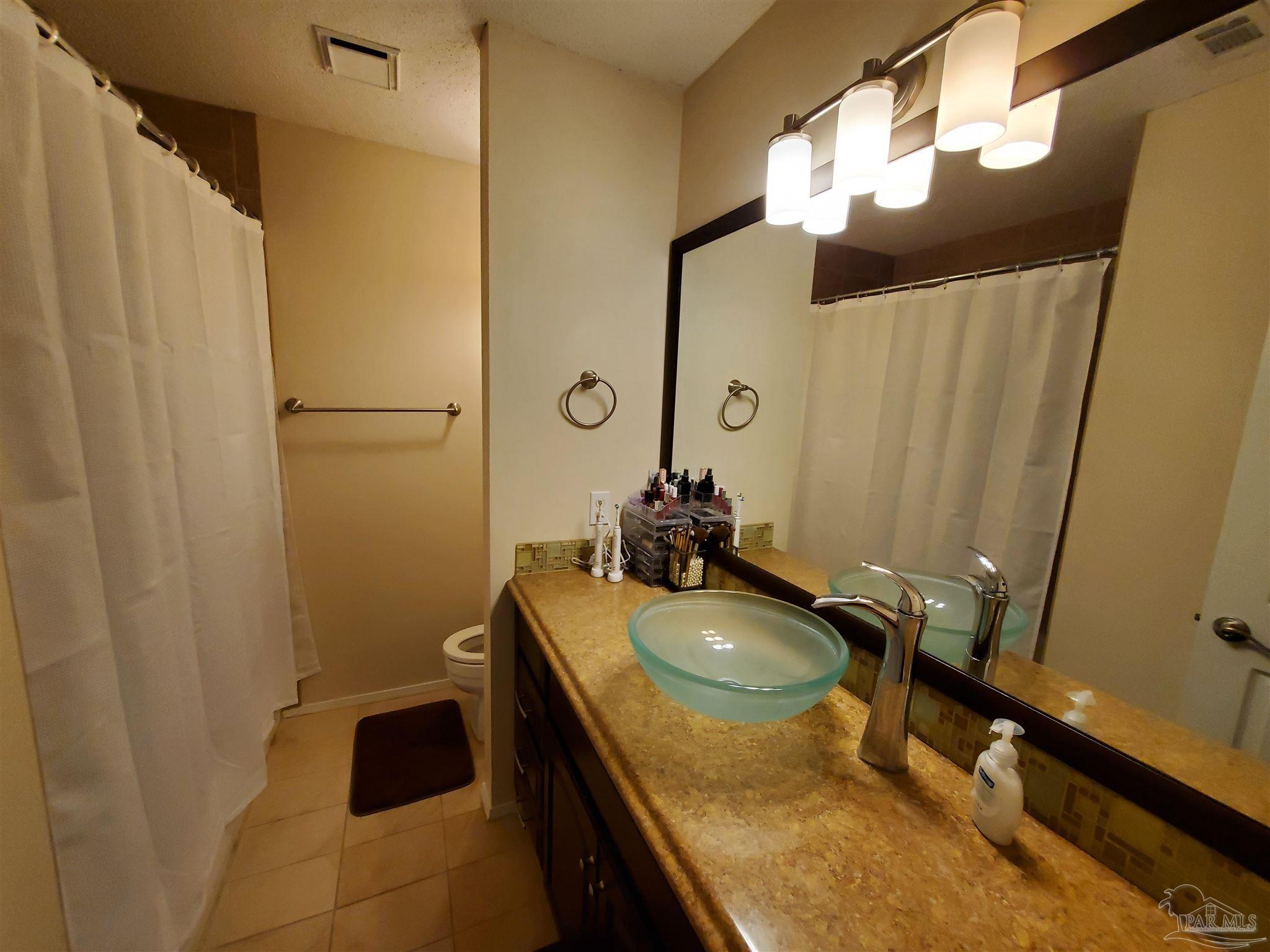 1500 East Johnson Avenue, Unit 228 Pensacola, FL 32514 - Photo 12 of 15