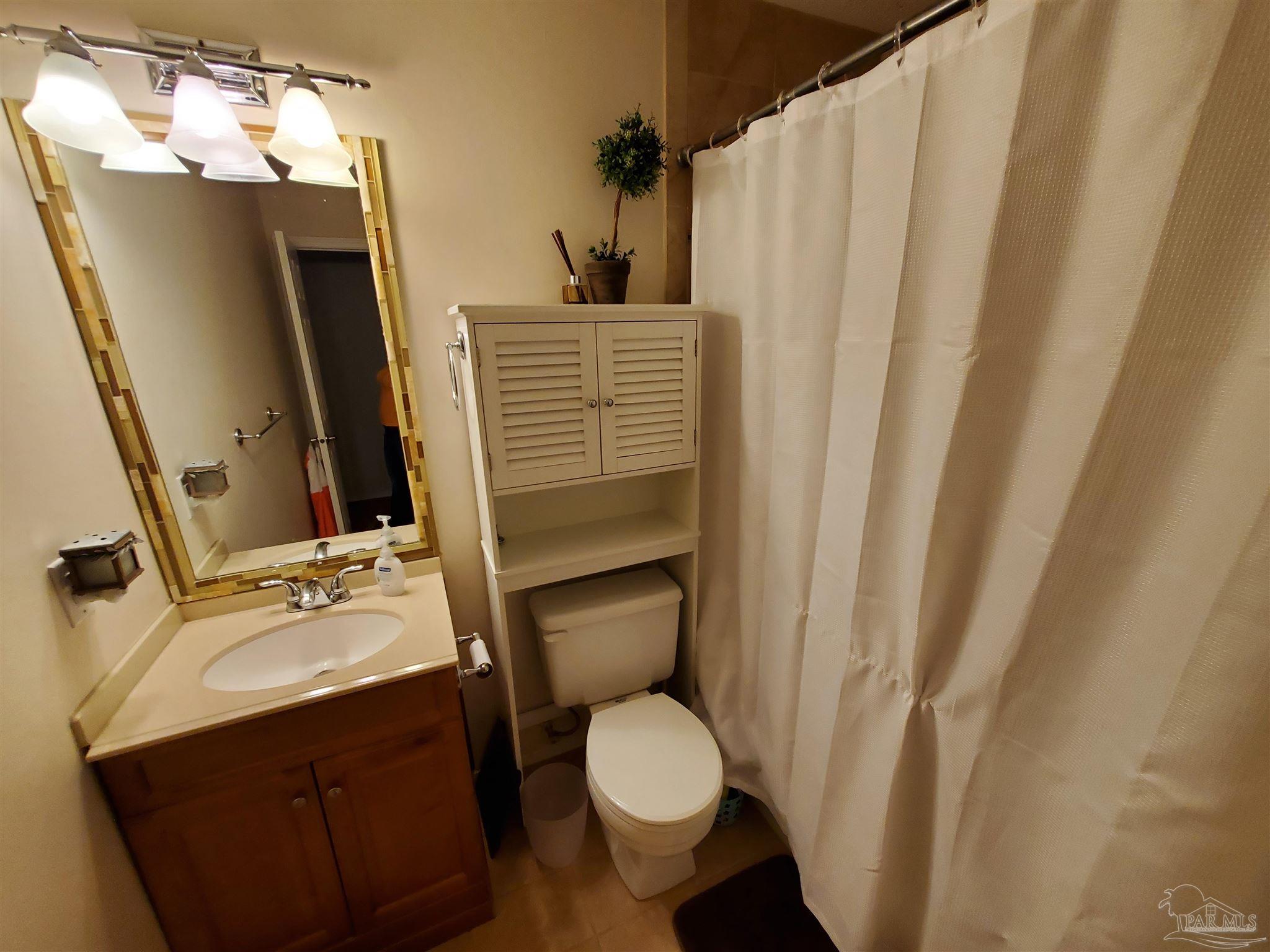 1500 East Johnson Avenue, Unit 228 Pensacola, FL 32514 - Photo 13 of 15