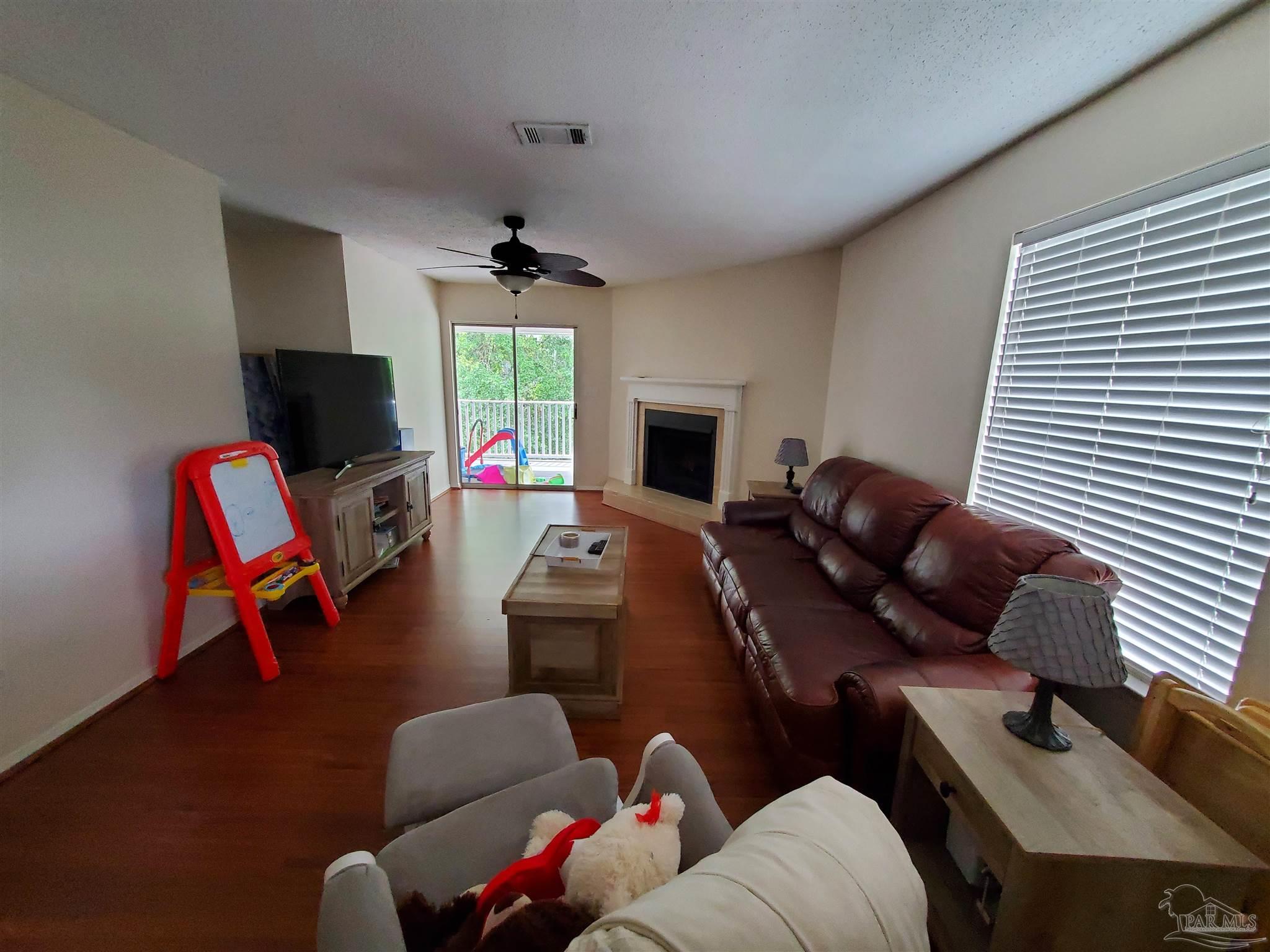 1500 East Johnson Avenue, Unit 228 Pensacola, FL 32514 - Photo 9 of 15