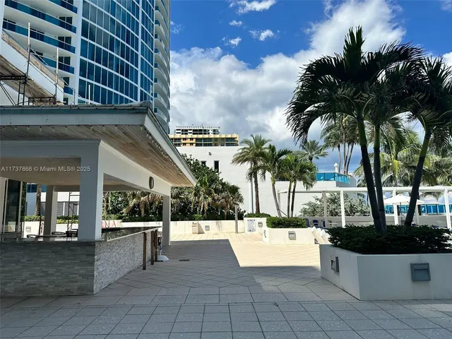 $6,000 | 2751 South Ocean Drive, Unit 508S, Hollywood, FL 33019