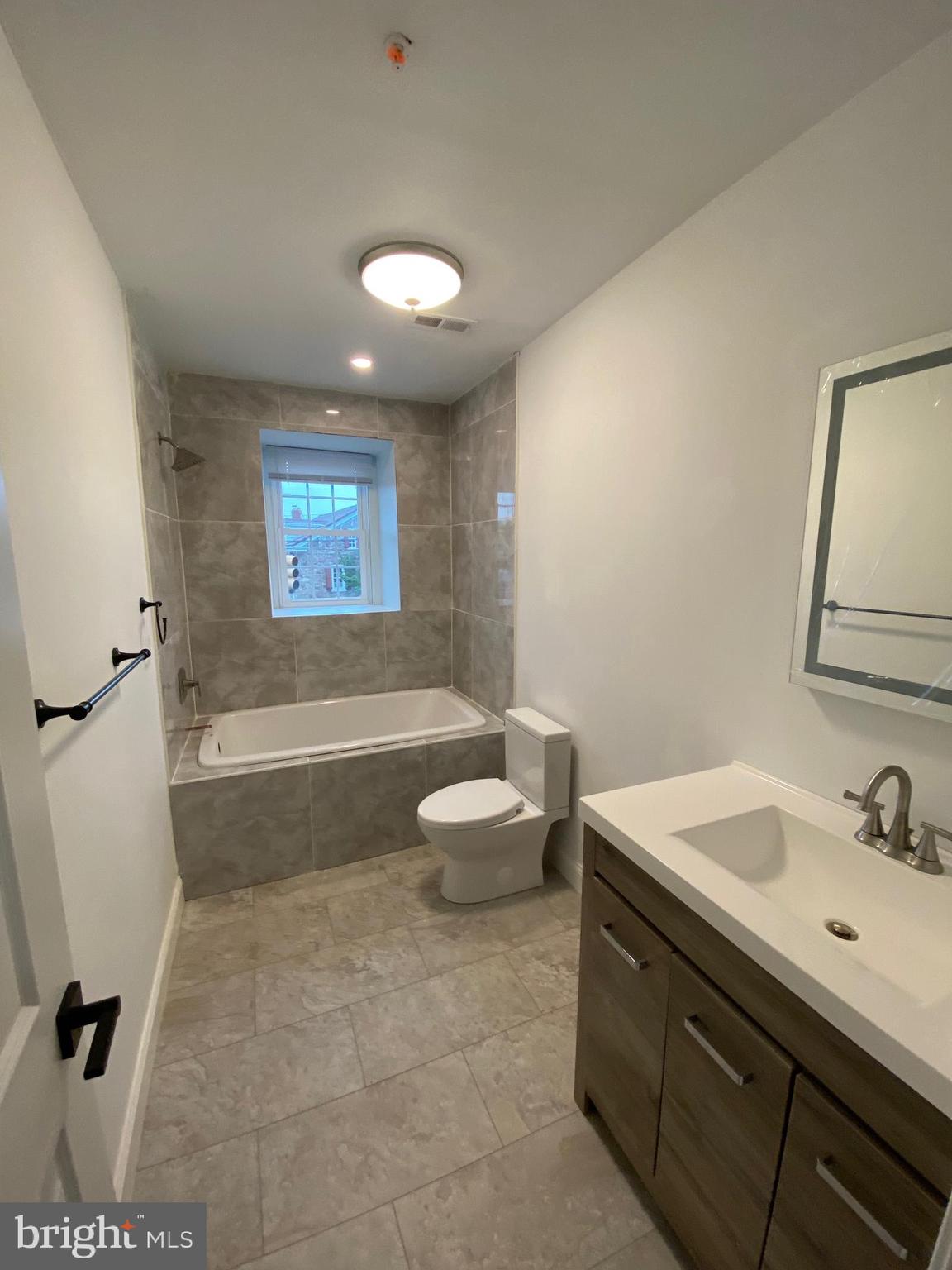 2797 Egypt, Unit 4 Norristown, PA 19403 - Photo 9 of 20 Bathroom 1