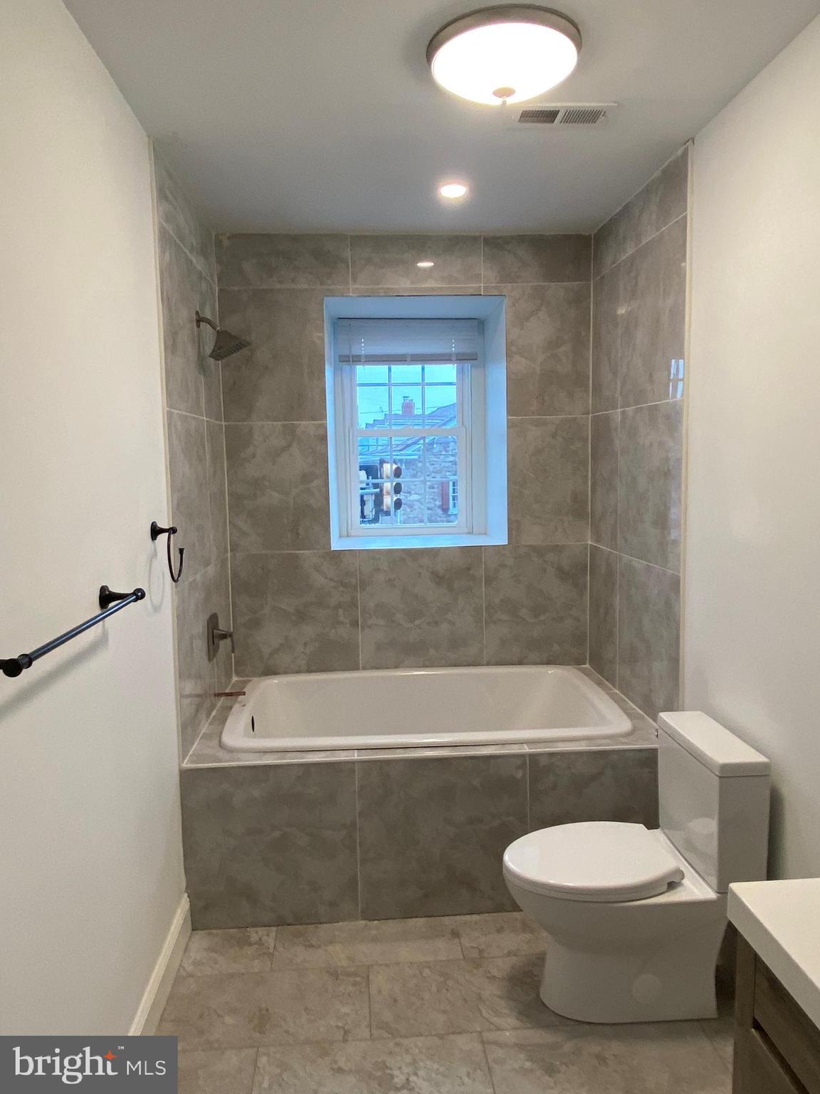 2797 Egypt, Unit 4 Norristown, PA 19403 - Photo 10 of 20 Bathroom 1