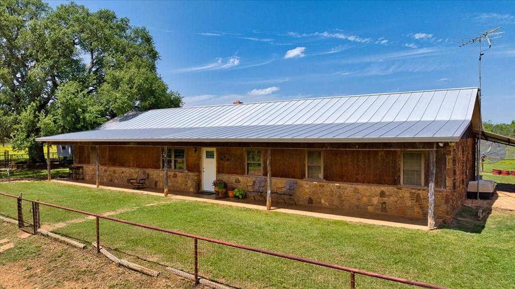 3676 Red Lane Mason, TX 76856 - Photo 8 of 93