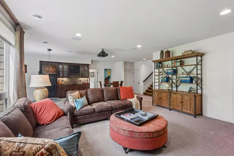 $1,200,000 | 16630 54th Court North, Plymouth, MN 55446