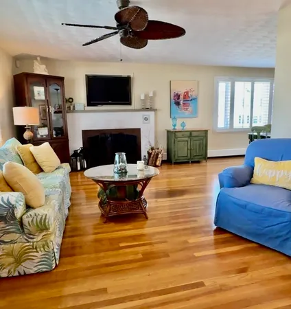 $899,000 | 88 Revere Street, Hull, MA 02045