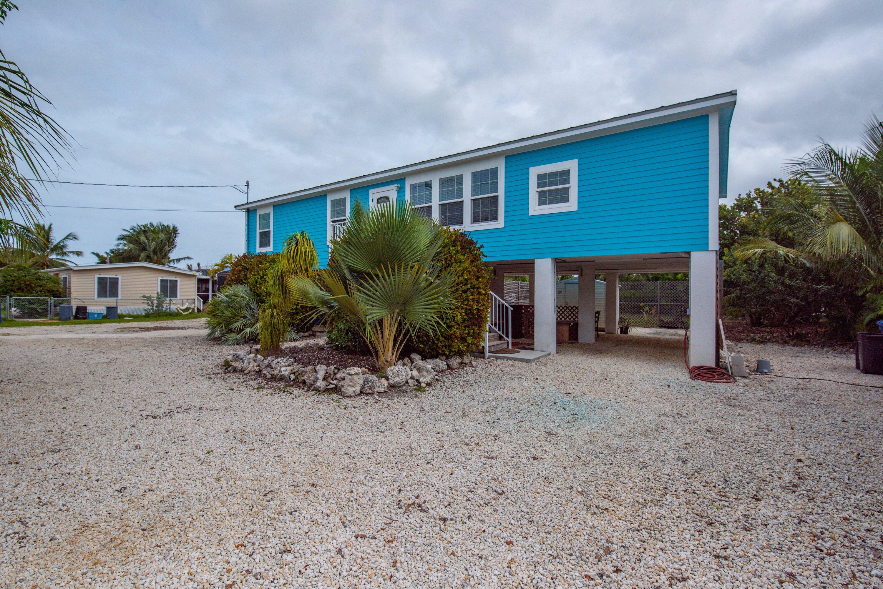 151 County Road Big Pine Key, FL 33043 - Photo 1 of 22 023-151CountyRoad-BigPineKey-FL-33043-SM