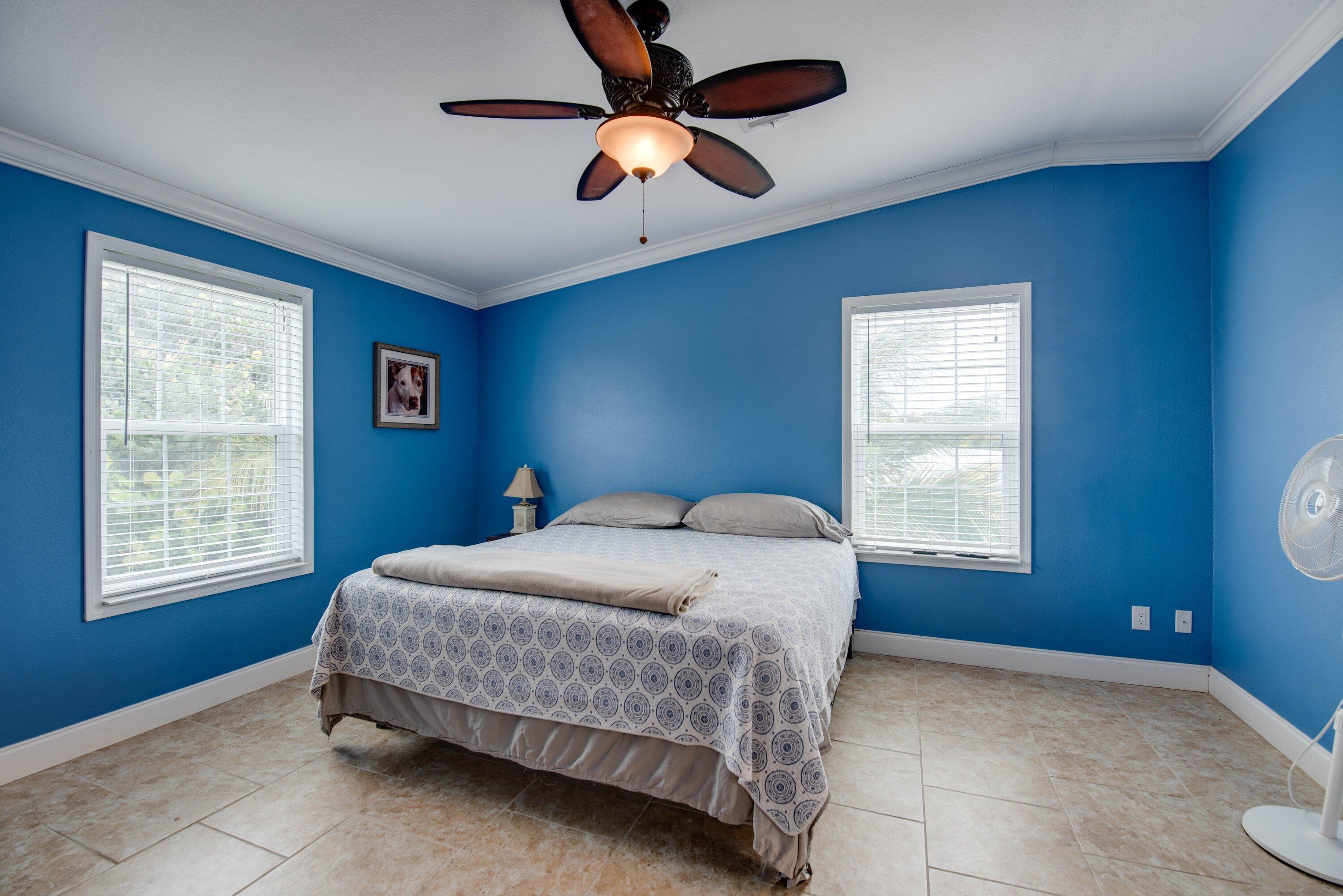 151 County Road Big Pine Key, FL 33043 - Photo 11 of 22 010-151CountyRoad-BigPineKey-FL-33043-SM