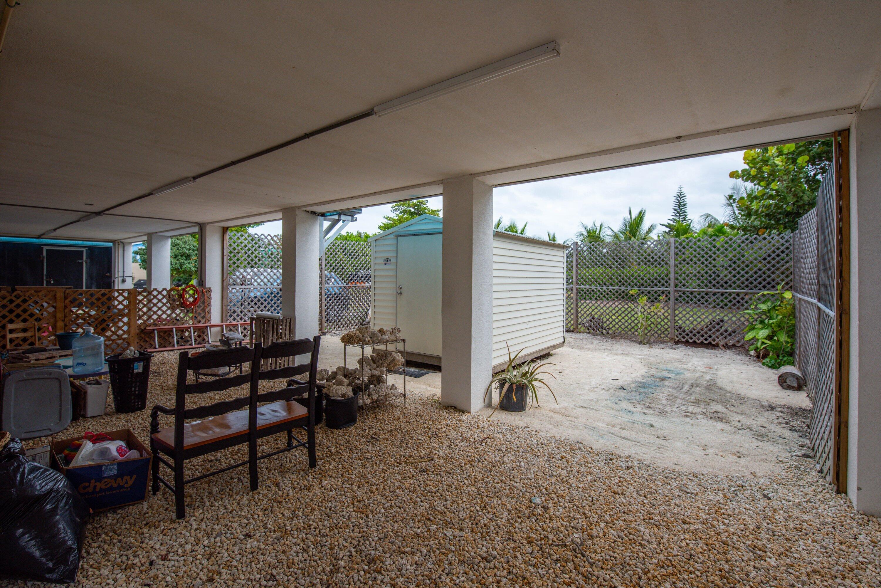 151 County Road Big Pine Key, FL 33043 - Photo 17 of 22 026-151CountyRoad-BigPineKey-FL-33043-SM