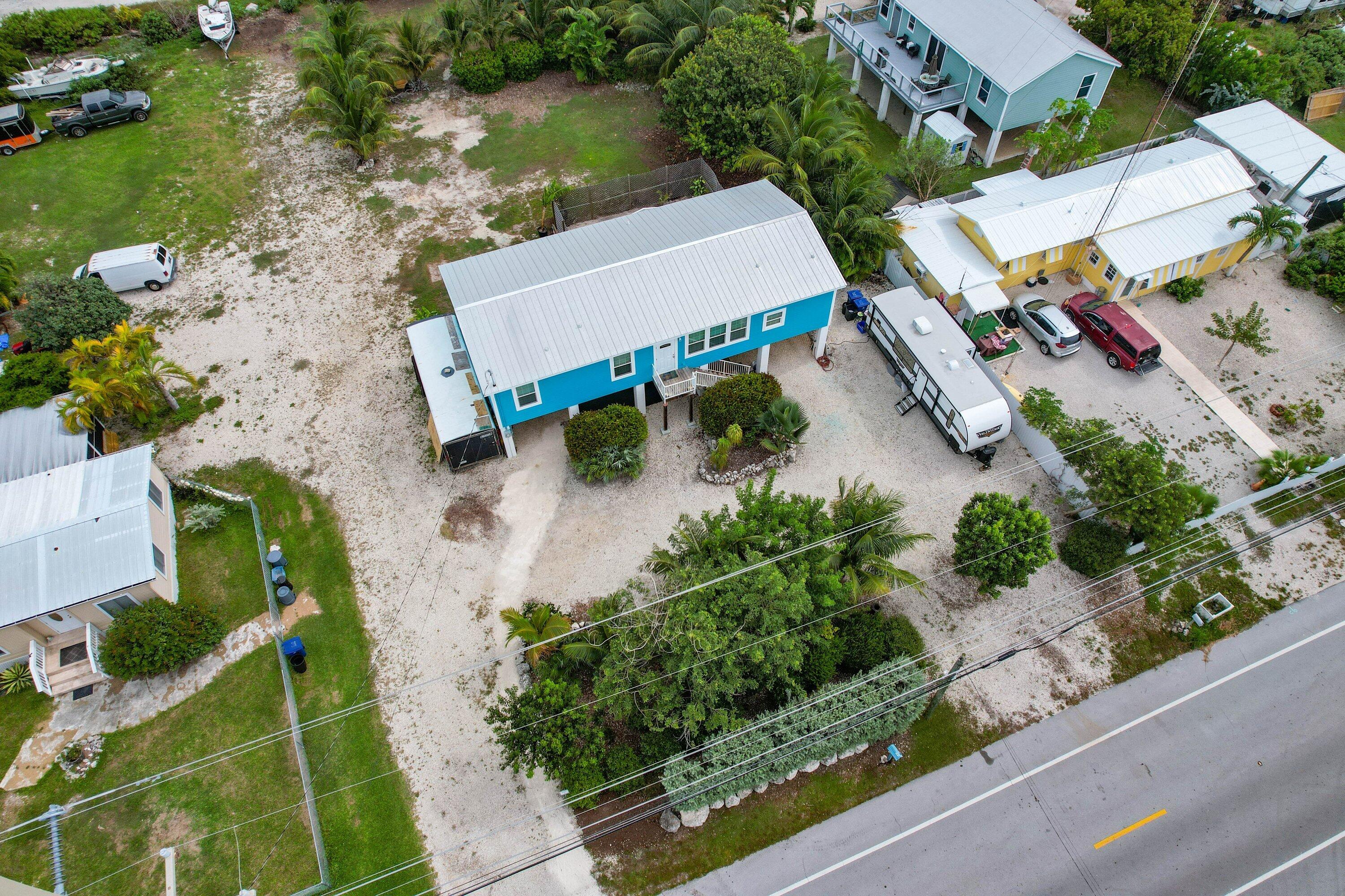 151 County Road Big Pine Key, FL 33043 - Photo 21 of 22 002-151CountyRoad-BigPineKey-FL-33043-SM