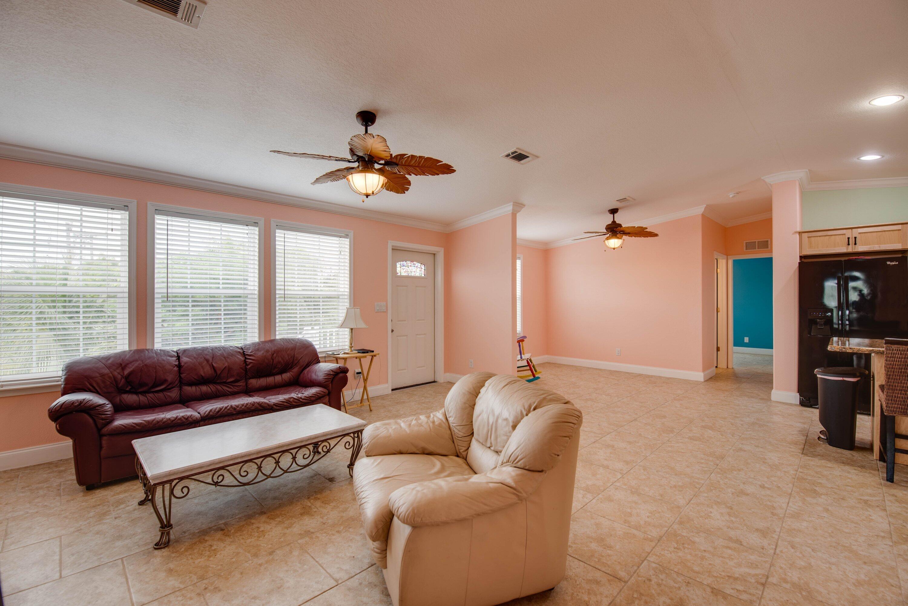 151 County Road Big Pine Key, FL 33043 - Photo 5 of 22 014-151CountyRoad-BigPineKey-FL-33043-SM