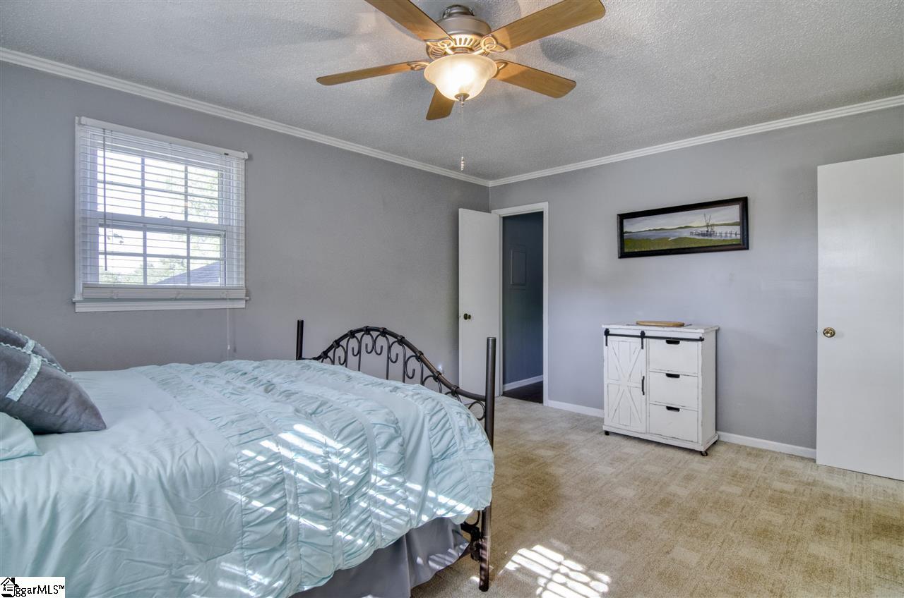 4637 Jug Factory Road Greer, SC 29651 - Photo 17 of 36