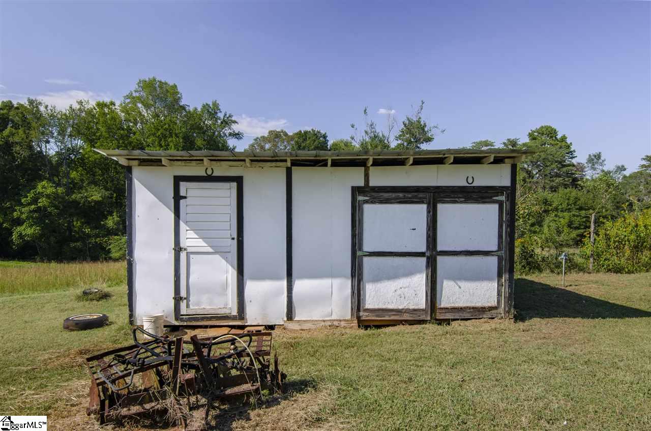 4637 Jug Factory Road Greer, SC 29651 - Photo 32 of 36