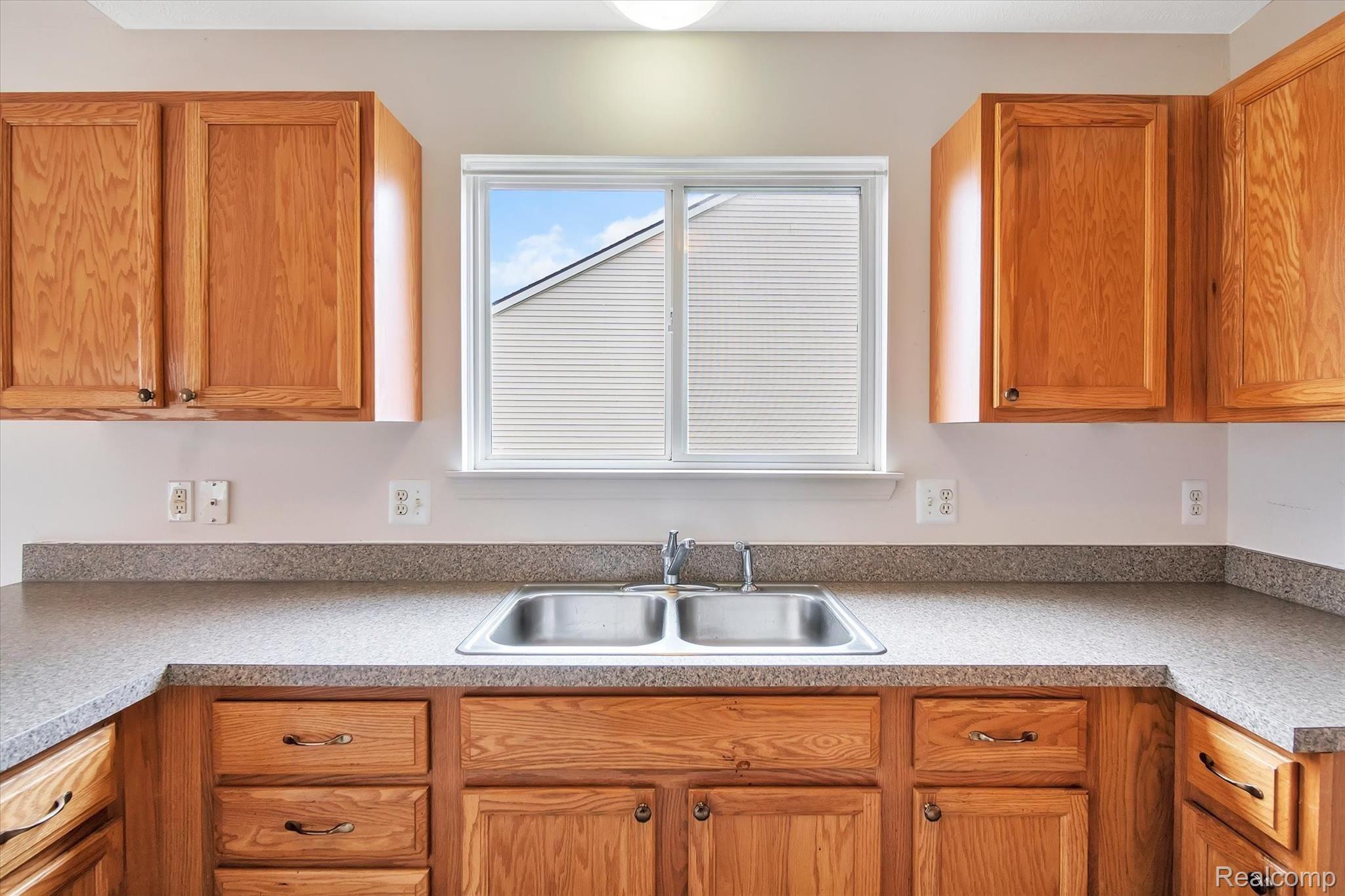 30 Sedum Road Howell, MI 48843 - Photo 12 of 50 13-30-Sedum-Rd-WindowStill-Real-Estate-Photography-13.jpg