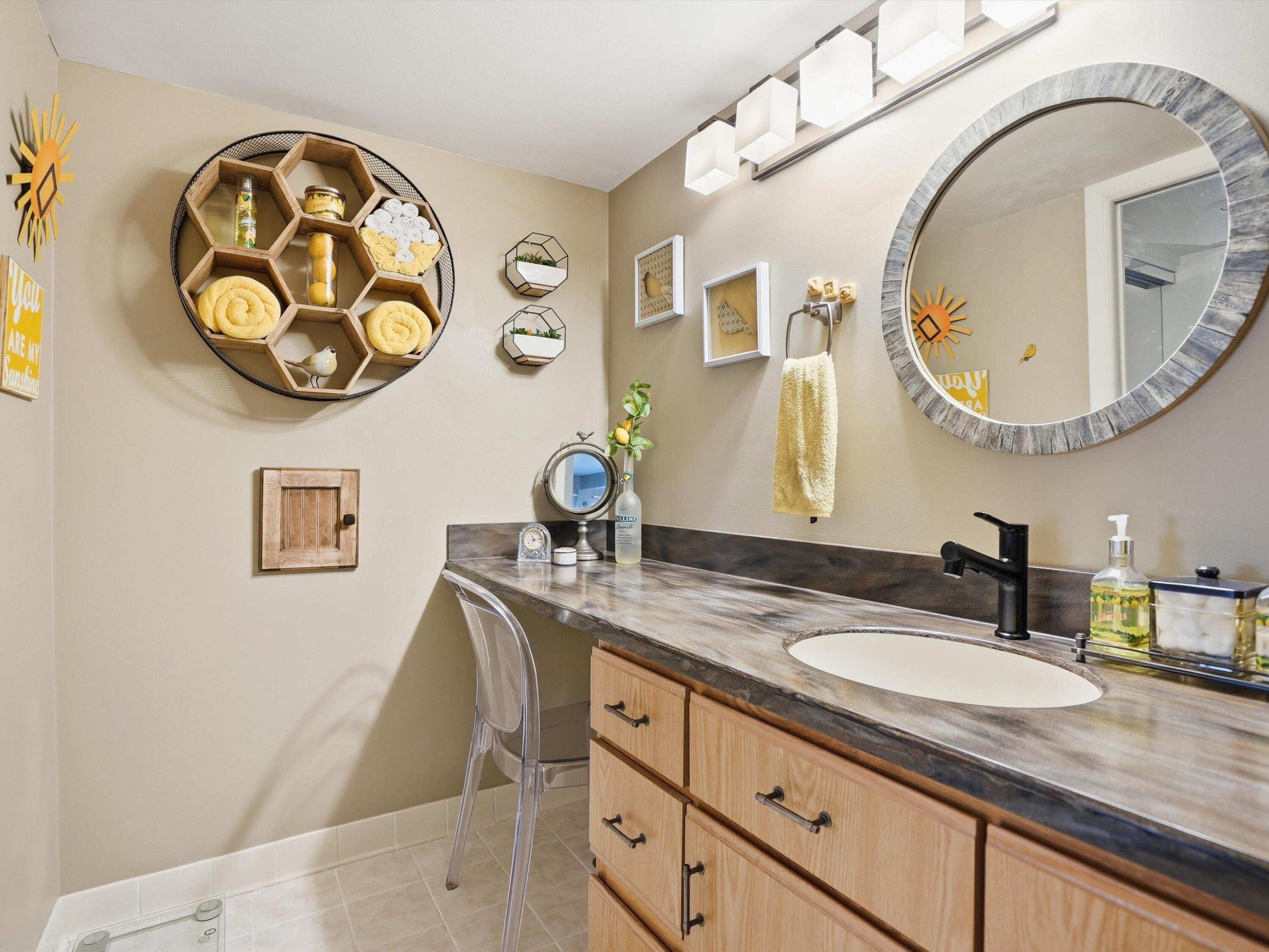 1265 South Maple Road, Unit 206 Ann Arbor, MI 48103 - Photo 12 of 52 44-DSC07812