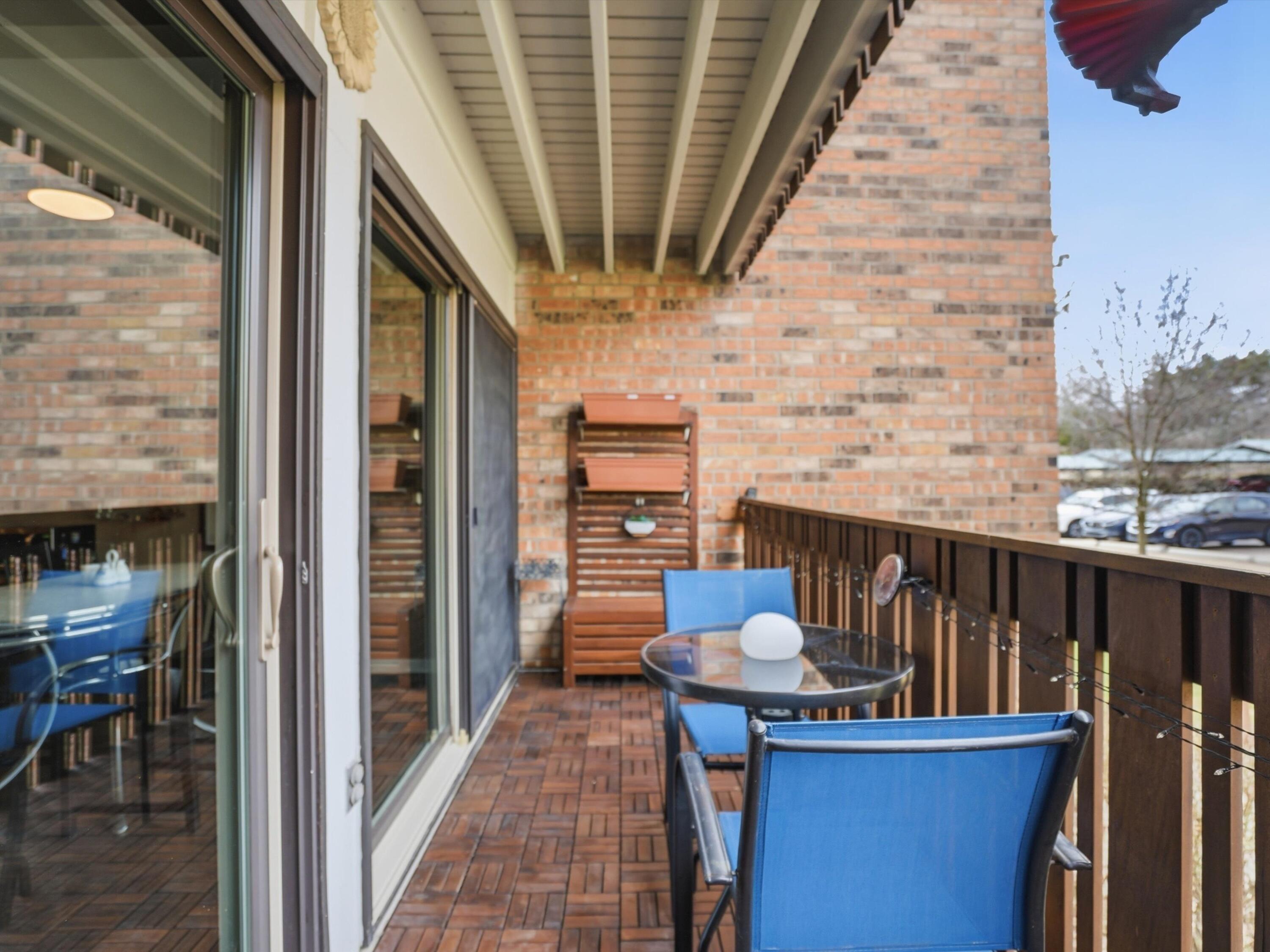 1265 South Maple Road, Unit 206 Ann Arbor, MI 48103 - Photo 18 of 52 11-DSC07957