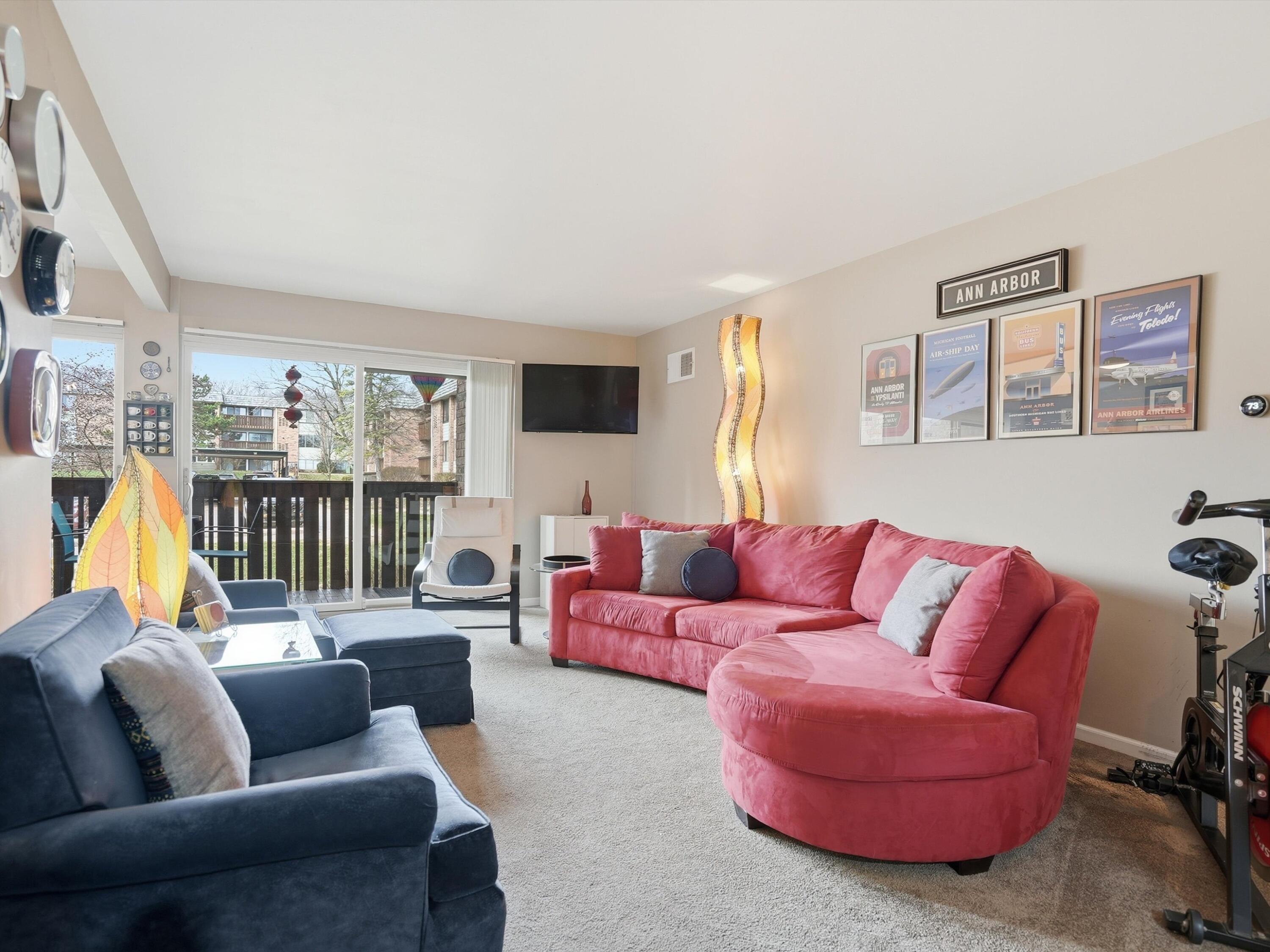 1265 South Maple Road, Unit 206 Ann Arbor, MI 48103 - Photo 2 of 52 35-DSC07817