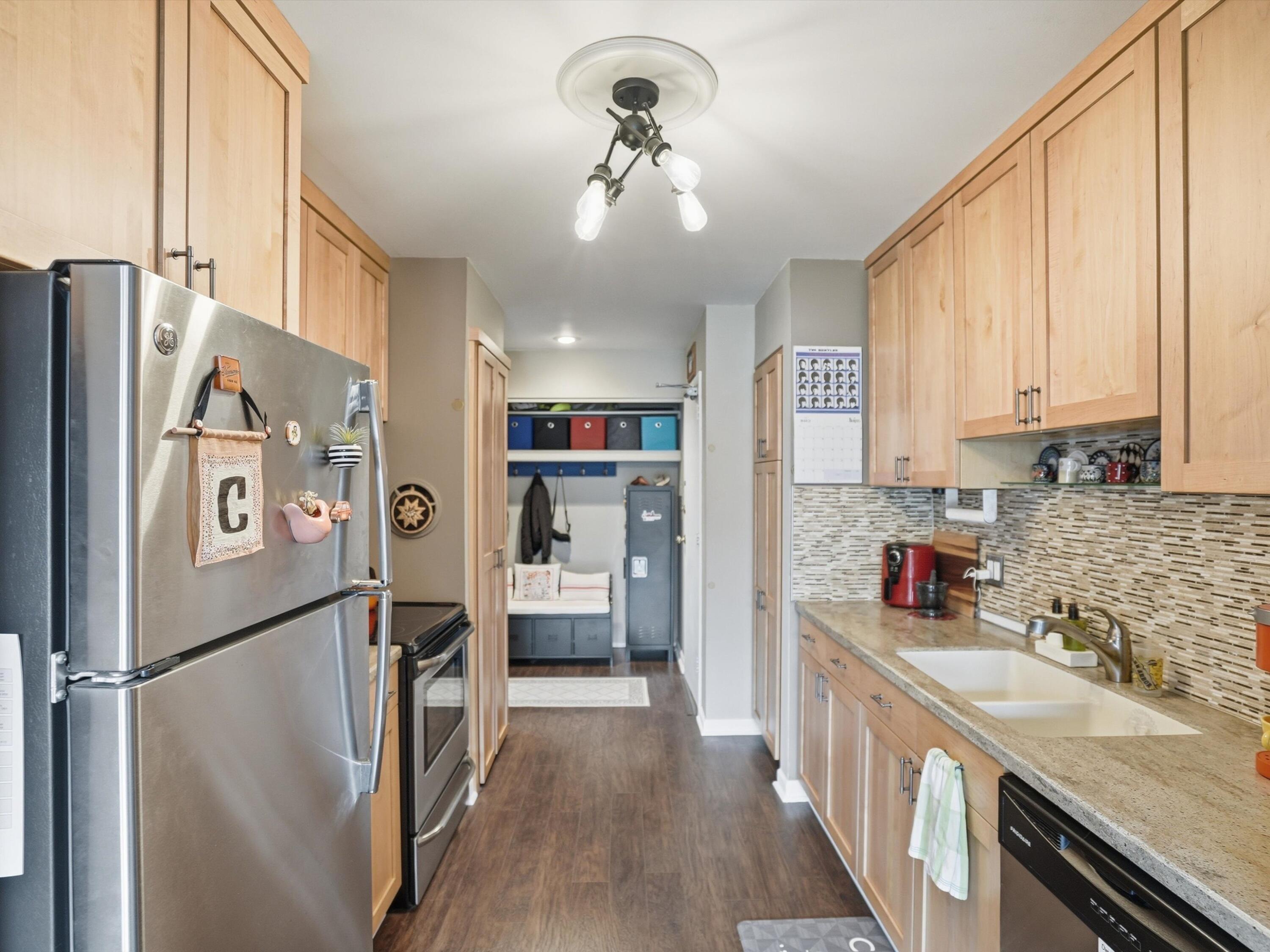 1265 South Maple Road, Unit 206 Ann Arbor, MI 48103 - Photo 22 of 52 18-DSC07917