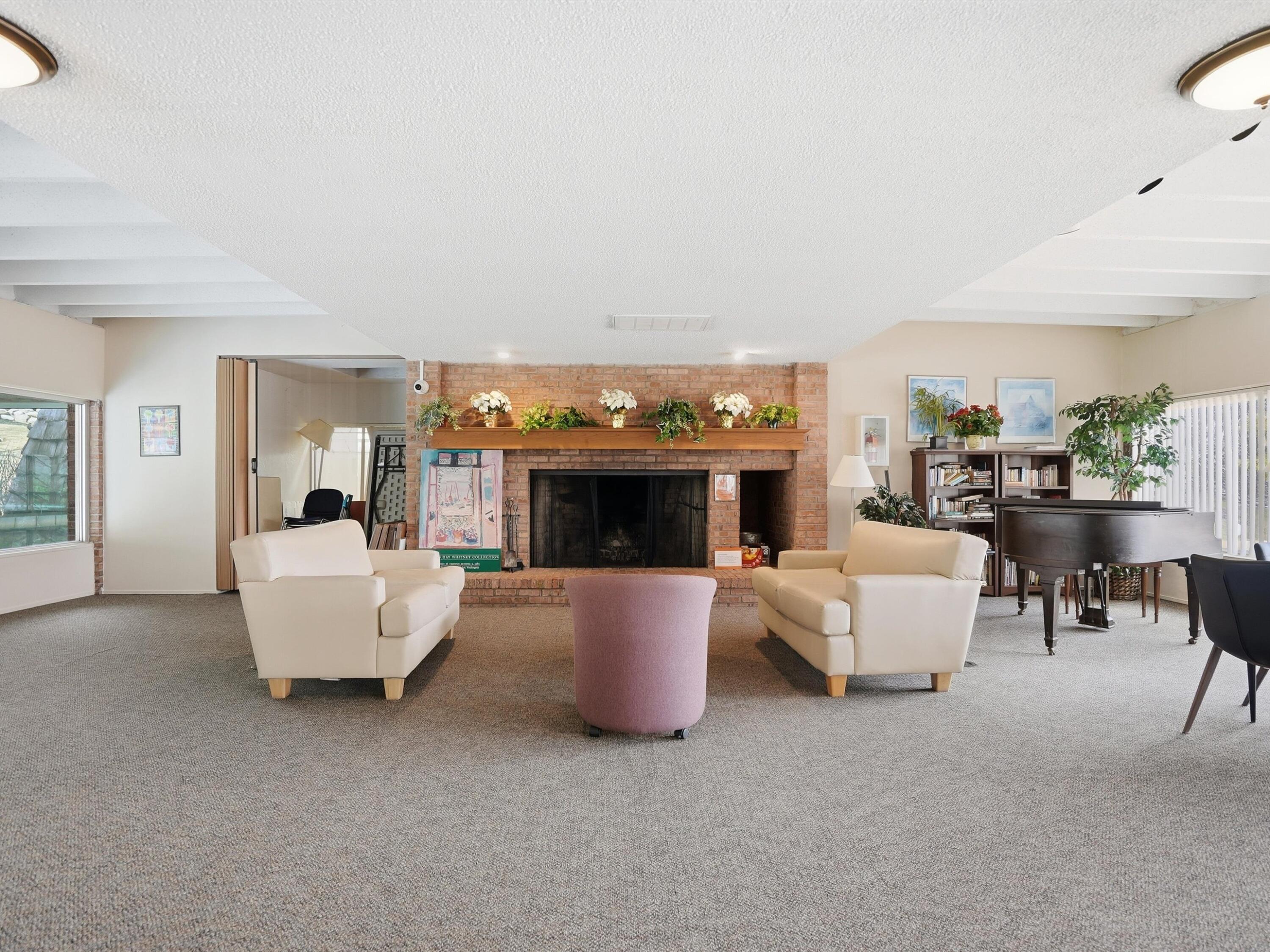 1265 South Maple Road, Unit 206 Ann Arbor, MI 48103 - Photo 41 of 52 66-DSC08082