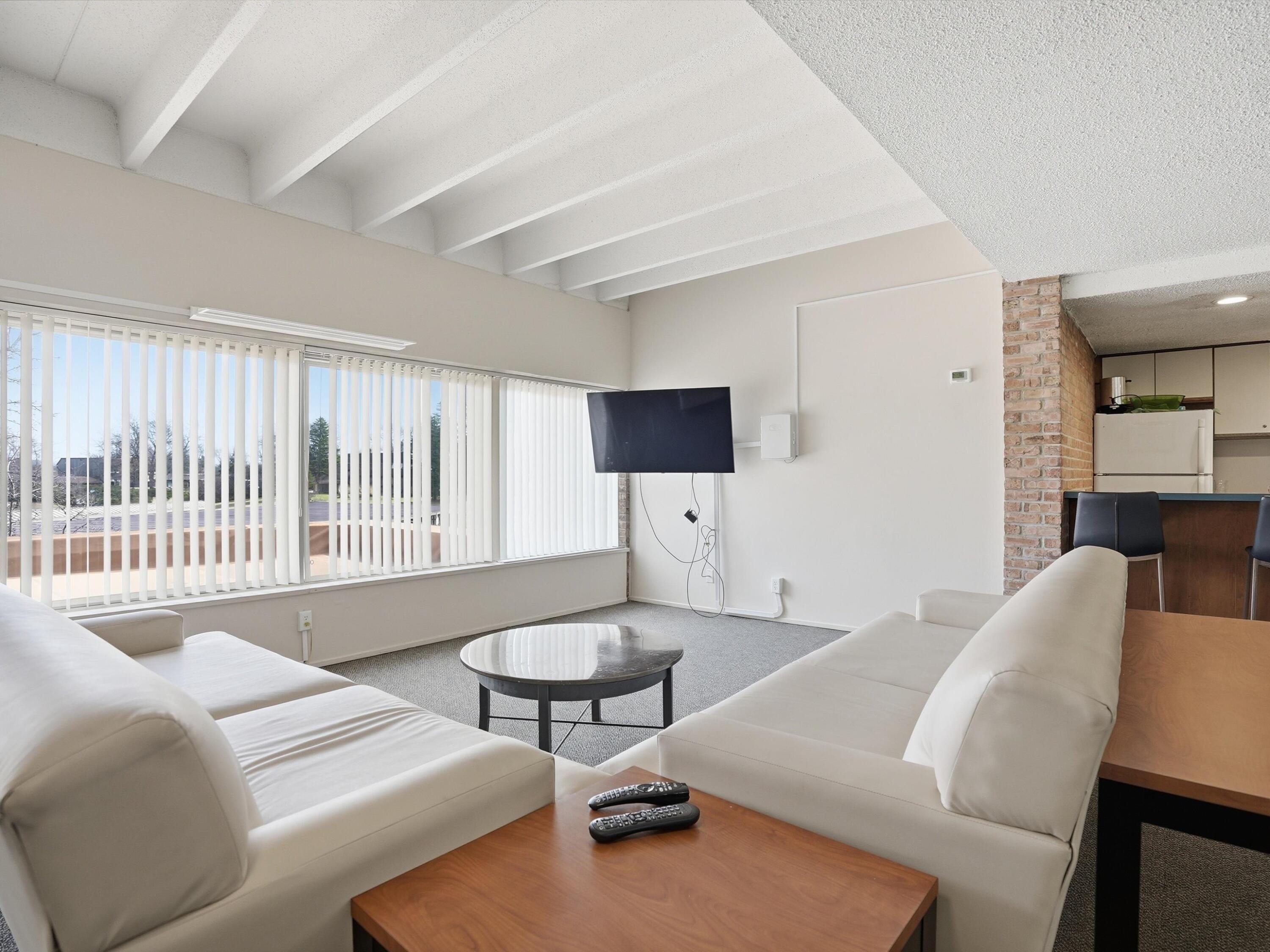 1265 South Maple Road, Unit 206 Ann Arbor, MI 48103 - Photo 45 of 52 60-DSC08102