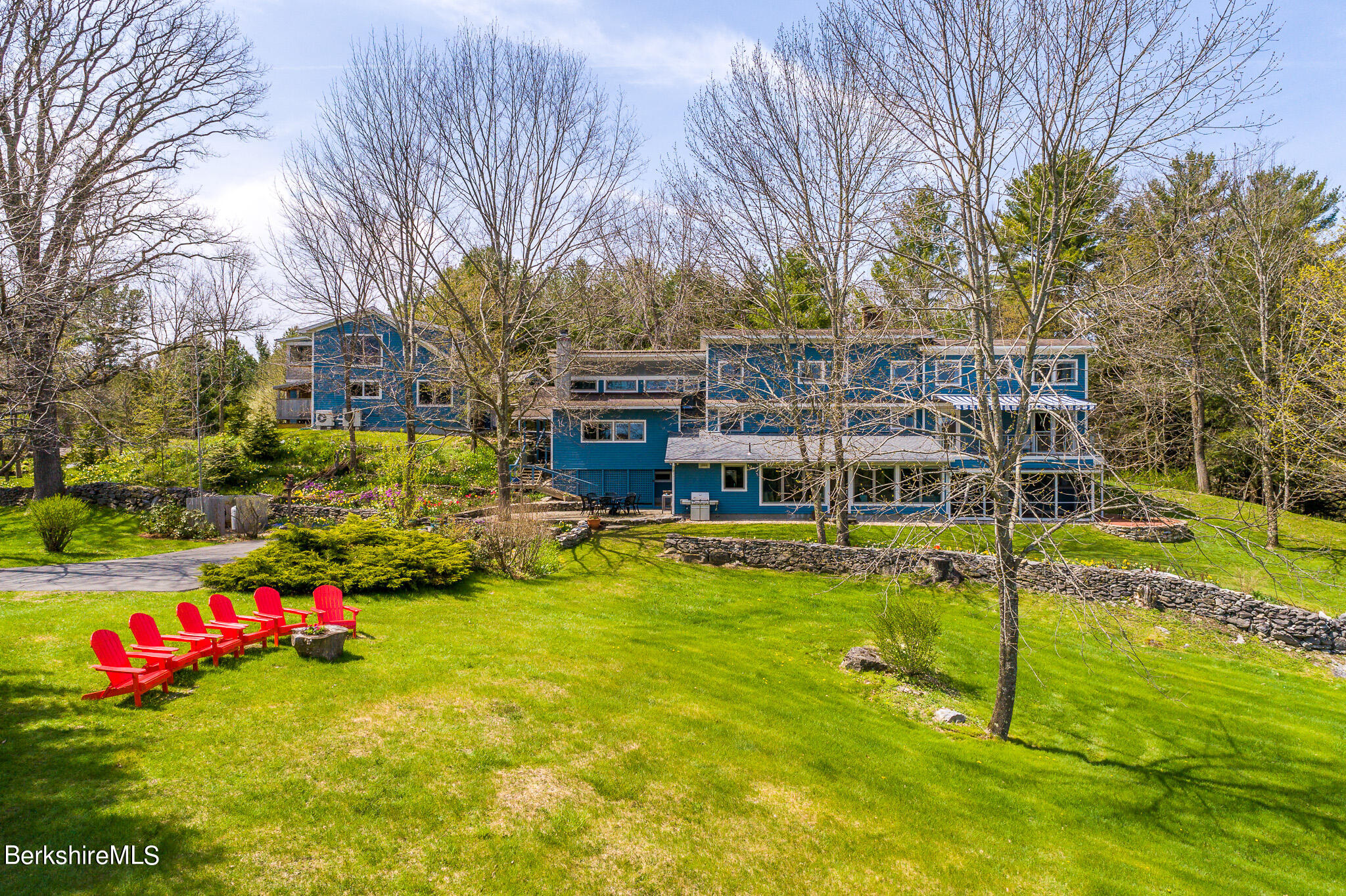 Main House with Carriage House
